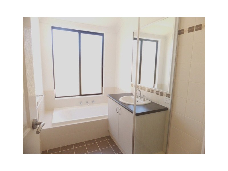 34B Kahana Parkway, Butler WA 6036