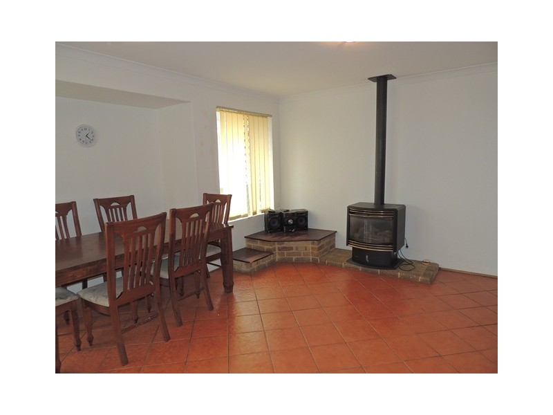 8 Audax Ct, Merriwa WA 6030