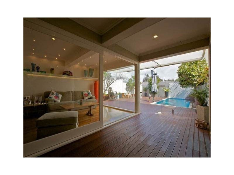 134 Dampier Avenue, Mullaloo WA 6027