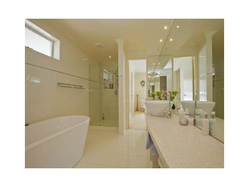 134 Dampier Avenue, Mullaloo WA 6027