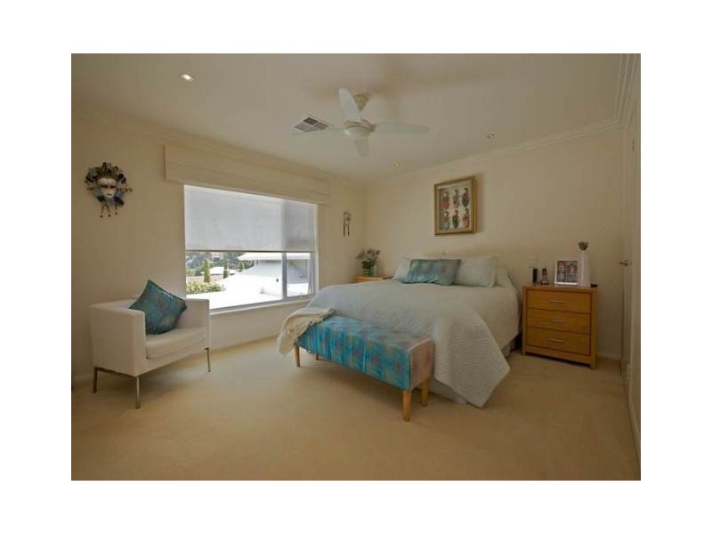 134 Dampier Avenue, Mullaloo WA 6027