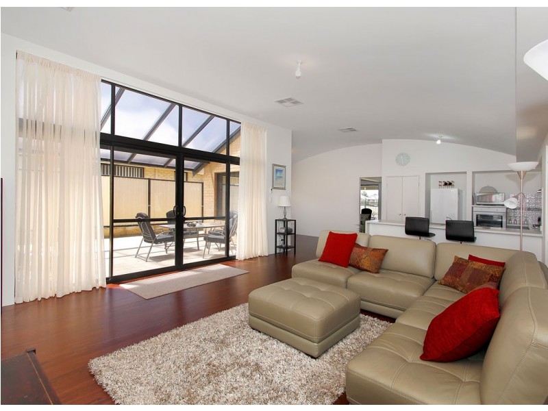 29 Salishan Street, Clarkson WA 6030