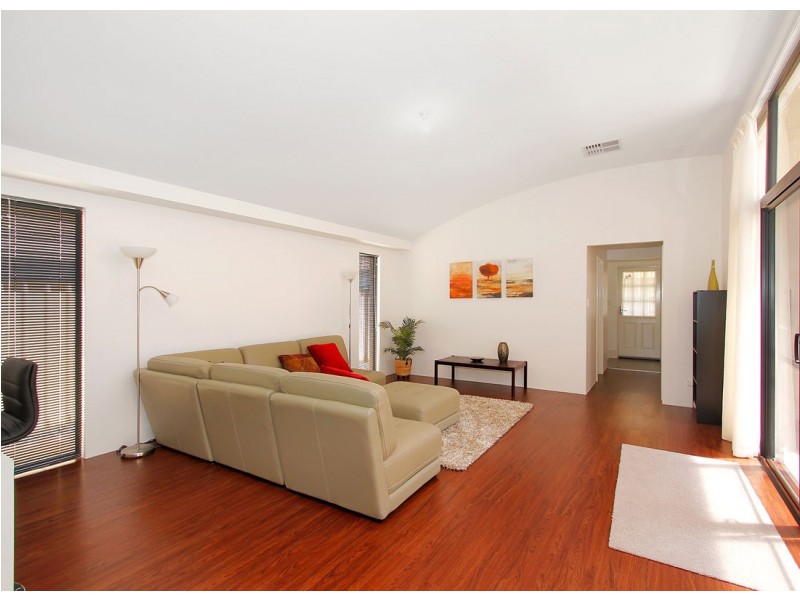 29 Salishan Street, Clarkson WA 6030