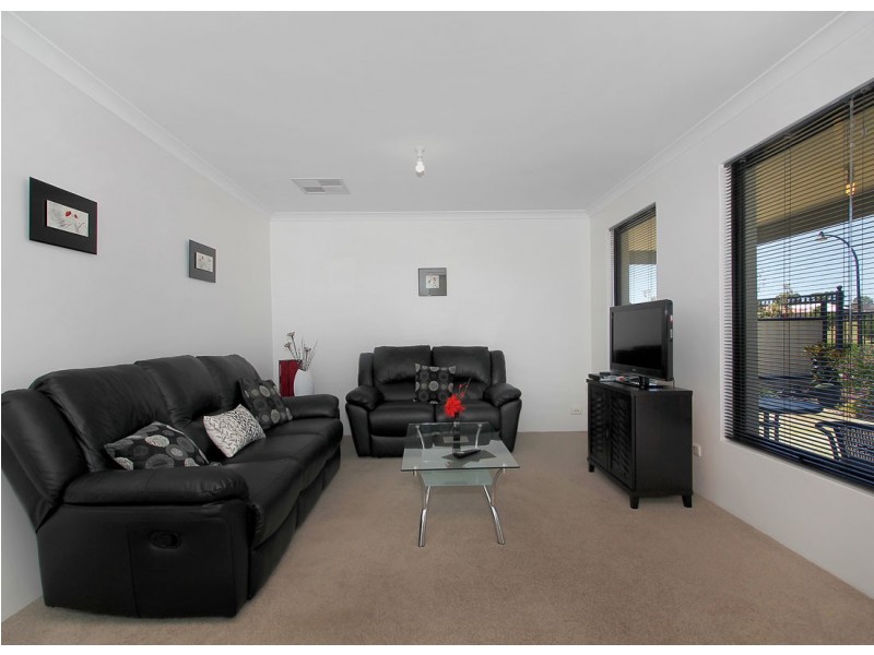 29 Salishan Street, Clarkson WA 6030