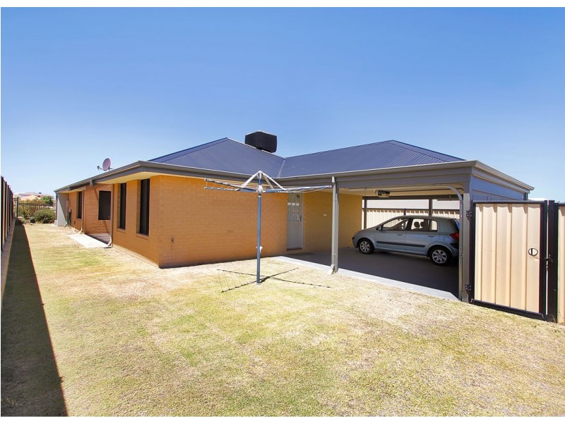 29 Salishan Street, Clarkson WA 6030