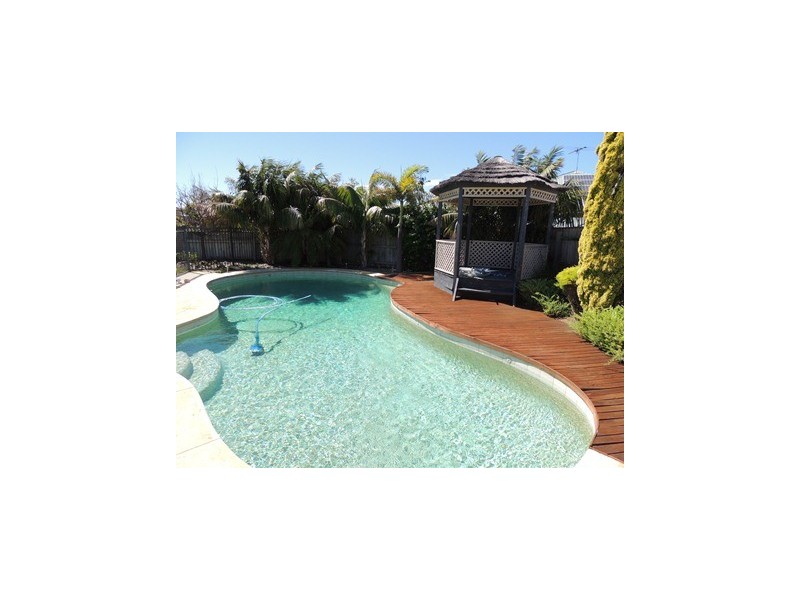 20 Weymouth Boulevard, Quinns Rocks WA 6030