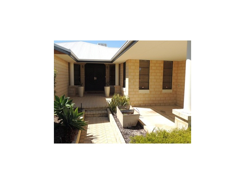 20 Weymouth Boulevard, Quinns Rocks WA 6030