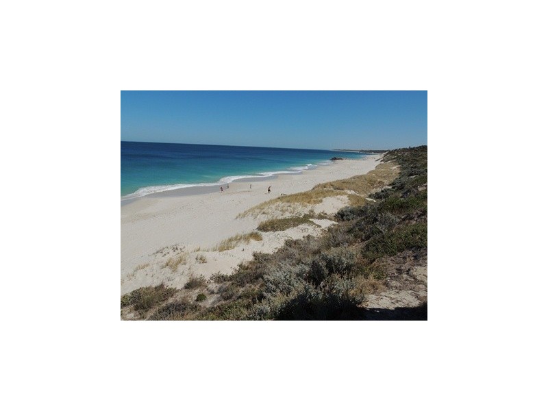 20 Weymouth Boulevard, Quinns Rocks WA 6030