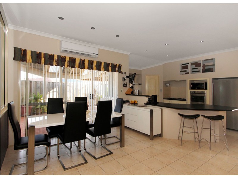 17 Glengyle Turn, Quinns Rocks WA 6030