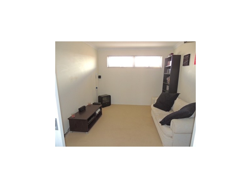 11 Shannon Street, Yanchep WA 6035