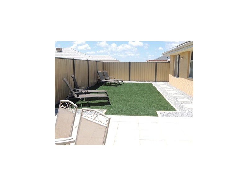 11 Shannon Street, Yanchep WA 6035