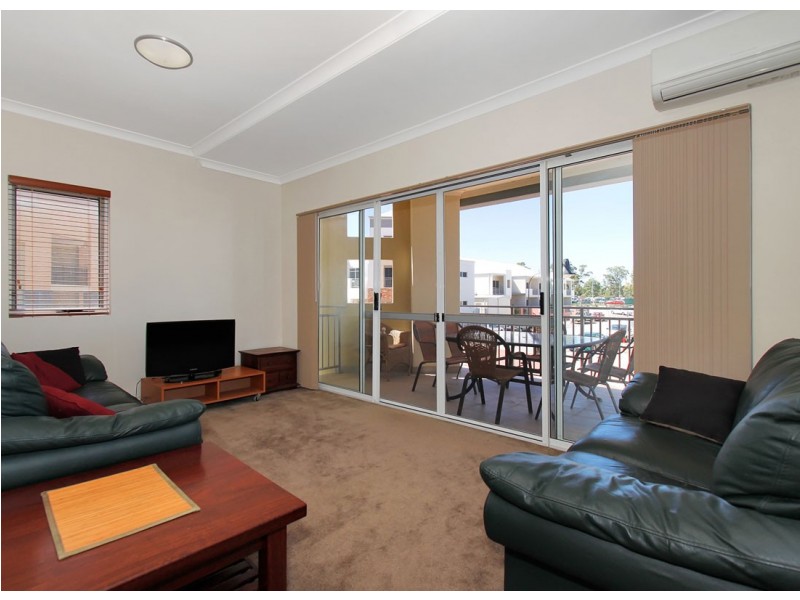 21/10 Pavonia Link, Clarkson WA 6030
