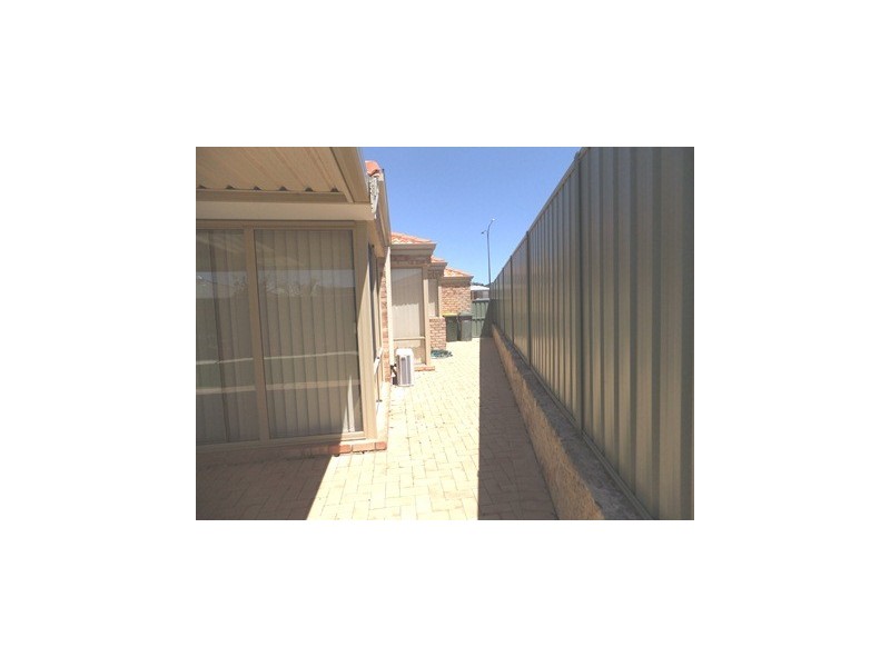 70 Dalvik Avenue, Merriwa WA 6030