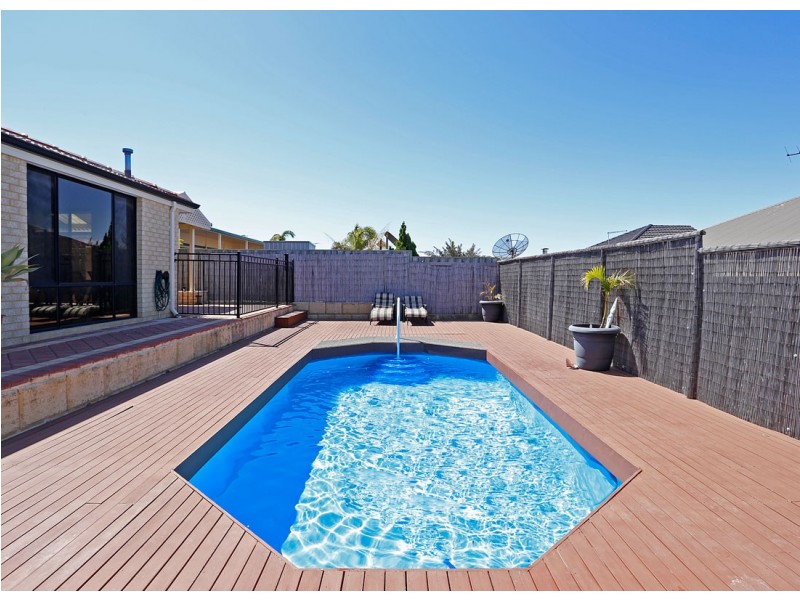 77 Mowbray Square, Clarkson WA 6030