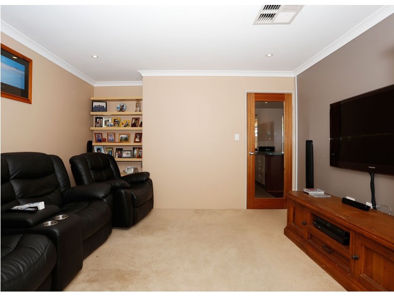 77 Mowbray Square, Clarkson WA 6030