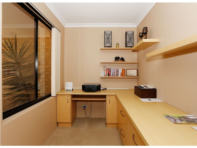 77 Mowbray Square, Clarkson WA 6030