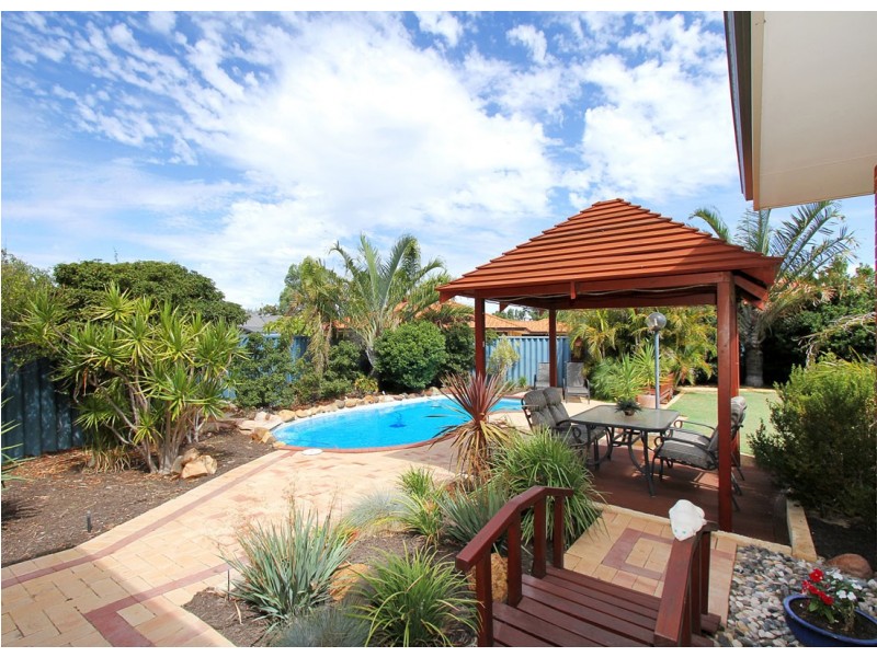 5 Badenoch Court, Kinross WA 6028