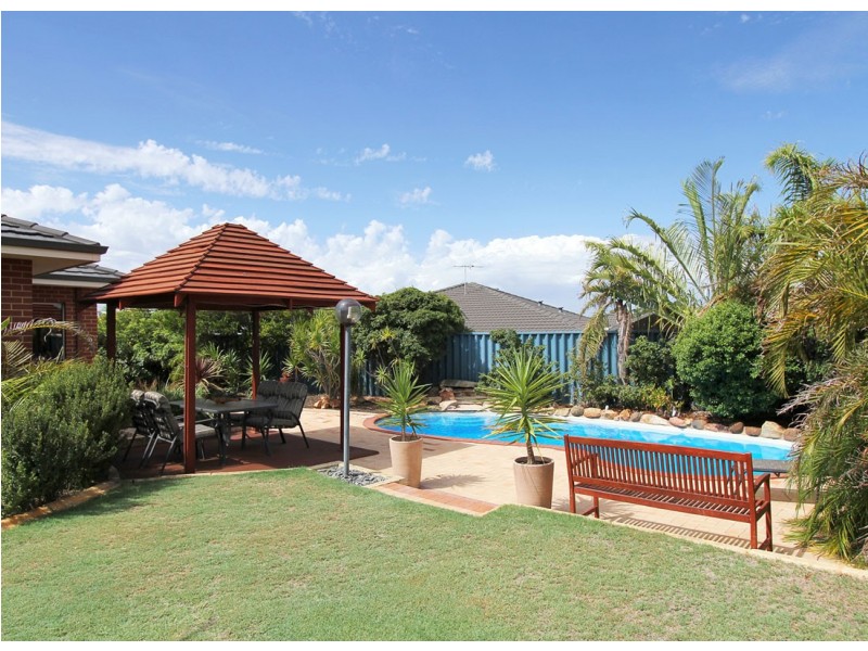 5 Badenoch Court, Kinross WA 6028