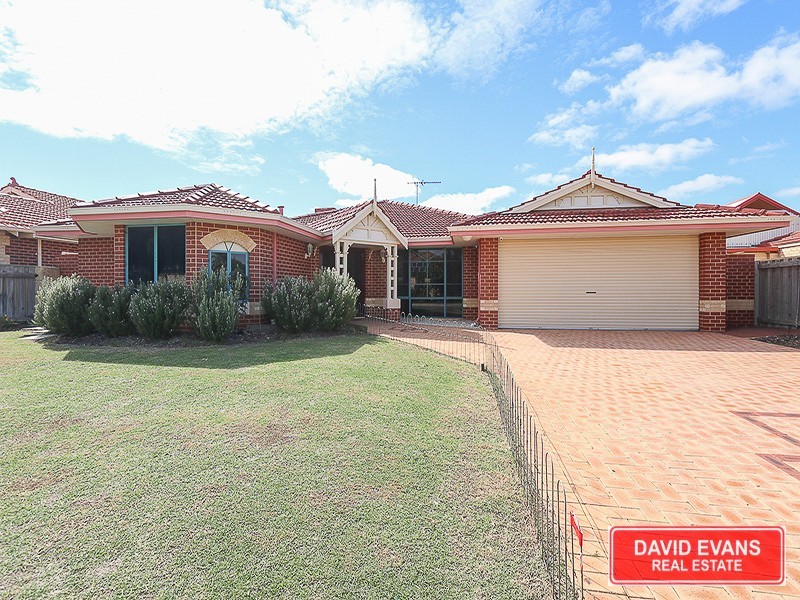 34 Rothesay Heights, Mindarie WA 6030