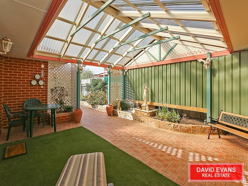 34 Rothesay Heights, Mindarie WA 6030