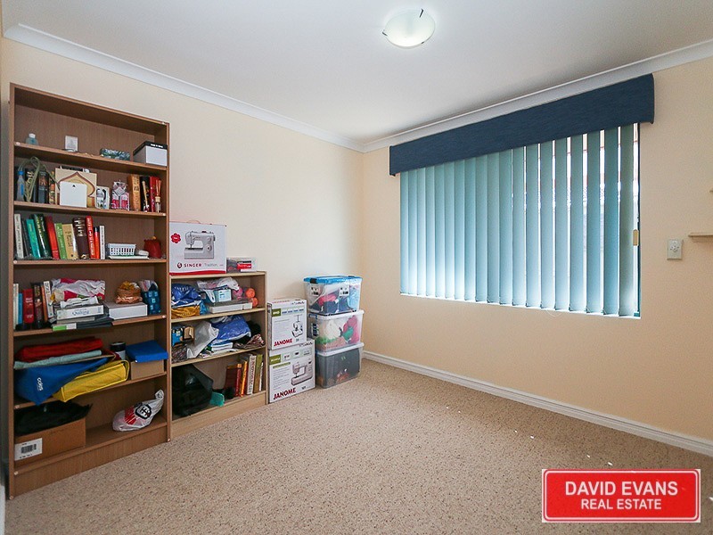 34 Rothesay Heights, Mindarie WA 6030