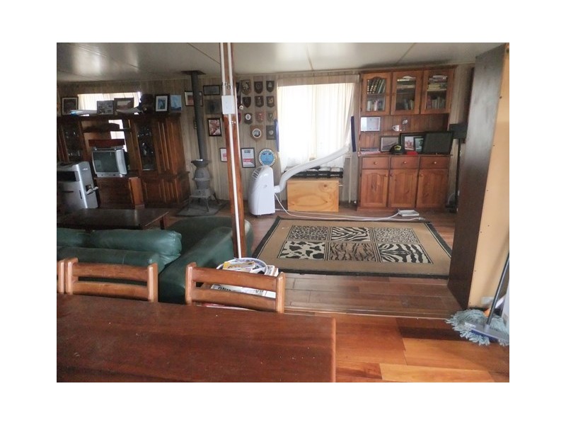 311 Tamarisk Drive, Gabbadah WA 6041