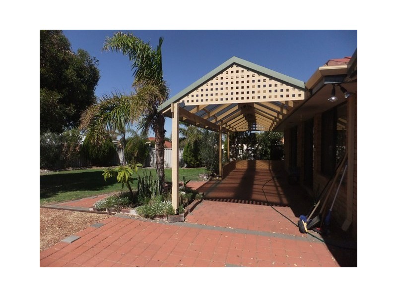 8 Heppell Gardens, Clarkson WA 6030