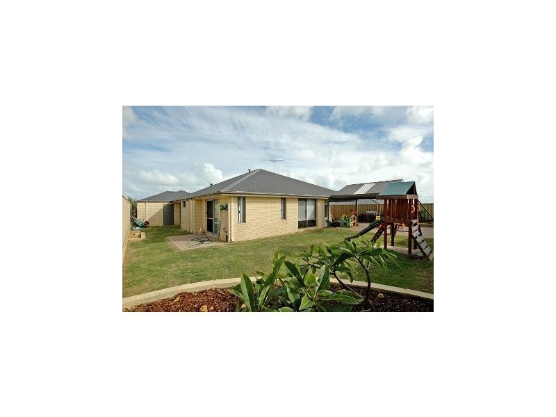 5 Belfast Crescent, Ridgewood WA 6030