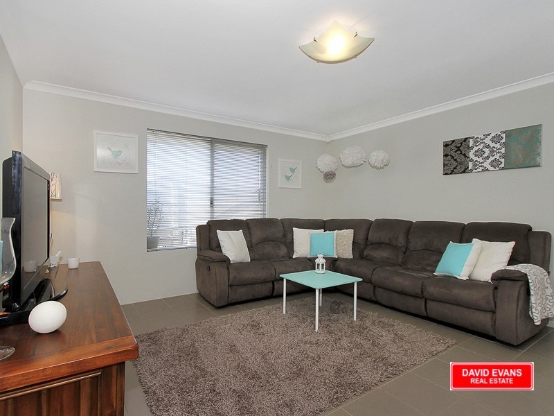 2 Garrett Way, Clarkson WA 6030