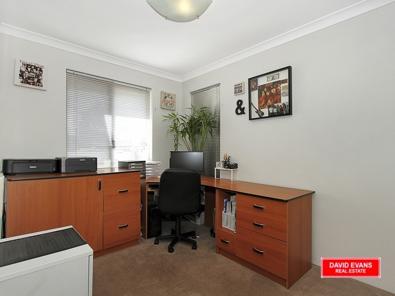 2 Garrett Way, Clarkson WA 6030