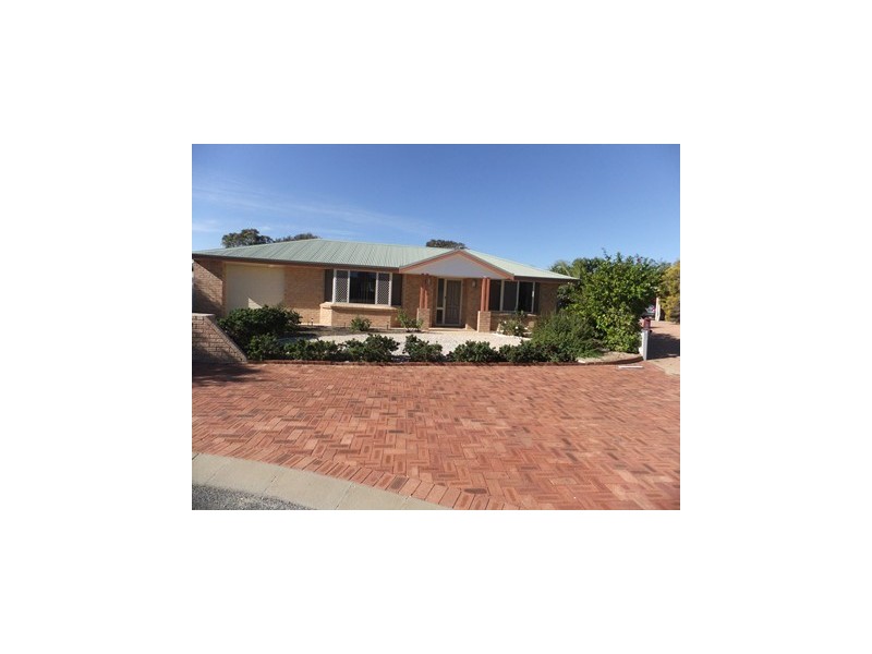 14 Springham Court, Merriwa WA 6030