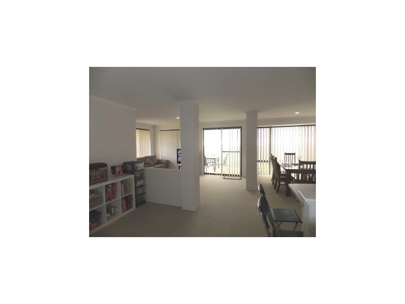 31 Grand Paradiso Parade, Merriwa WA 6030