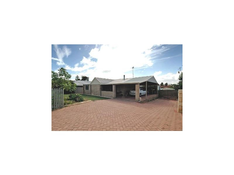 10 Clipper Place, Yanchep WA 6035