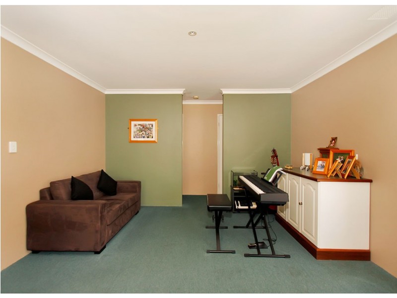 71 St Barnabas Boulevard, Quinns Rocks WA 6030
