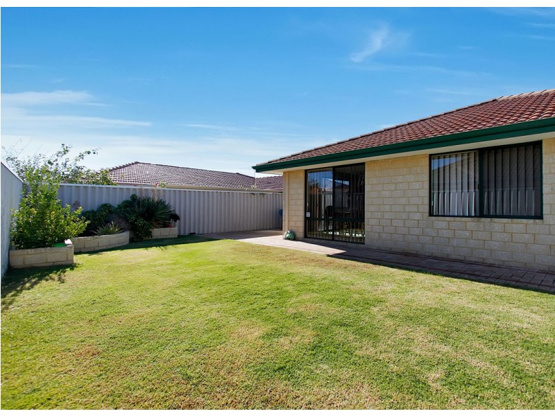 71 St Barnabas Boulevard, Quinns Rocks WA 6030