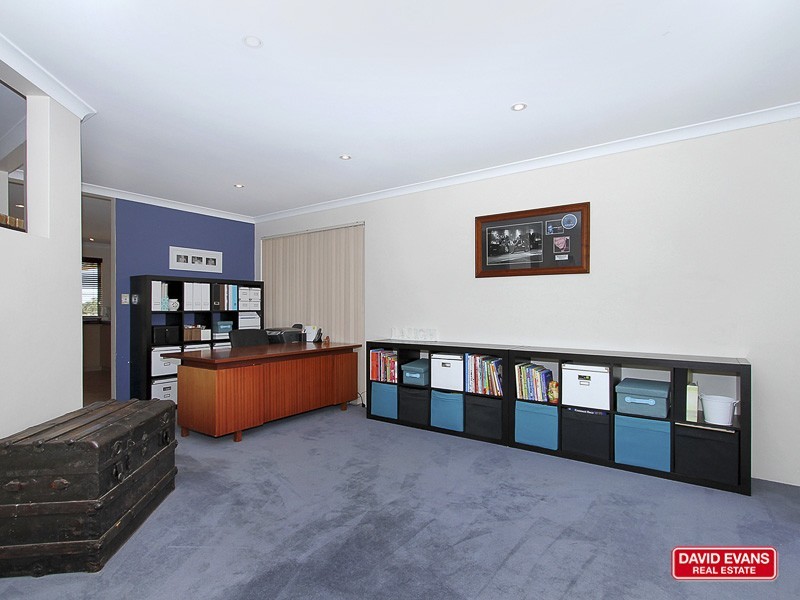 33 Renshaw Blvd, Clarkson WA 6030