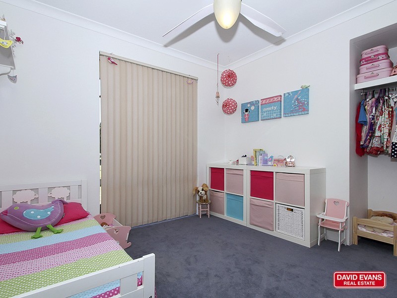 33 Renshaw Blvd, Clarkson WA 6030