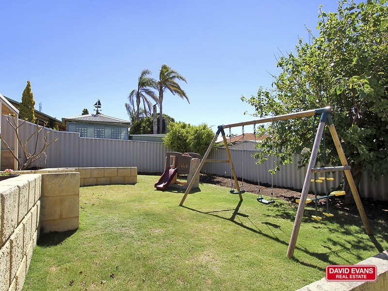 33 Renshaw Blvd, Clarkson WA 6030