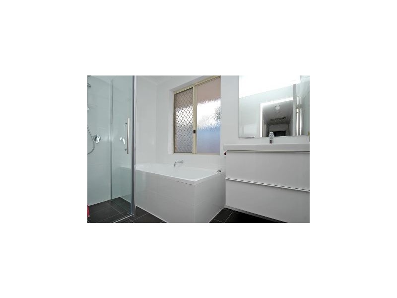 10 Sandon Elbow, Merriwa WA 6030