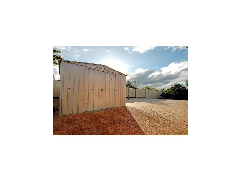 10 Sandon Elbow, Merriwa WA 6030