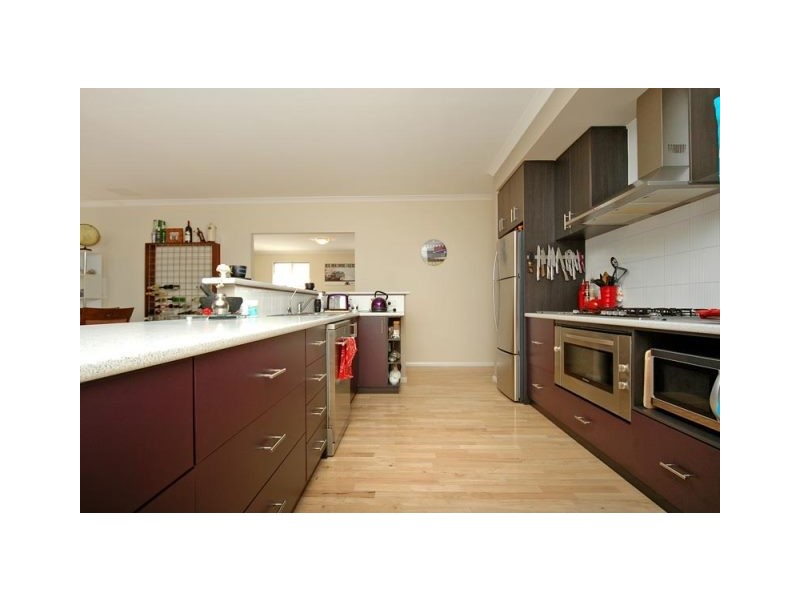 1 Sanctuary Gardens, Ridgewood WA 6030