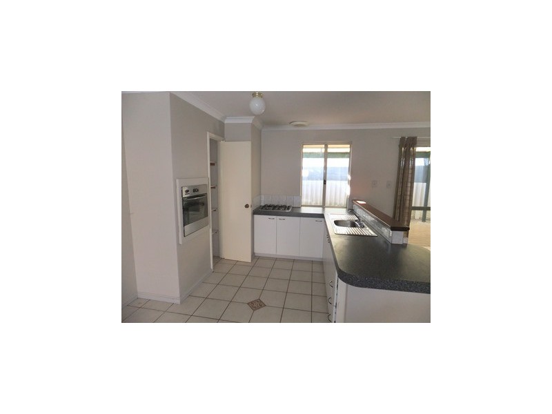 27 Dewar Mews, Clarkson WA 6030