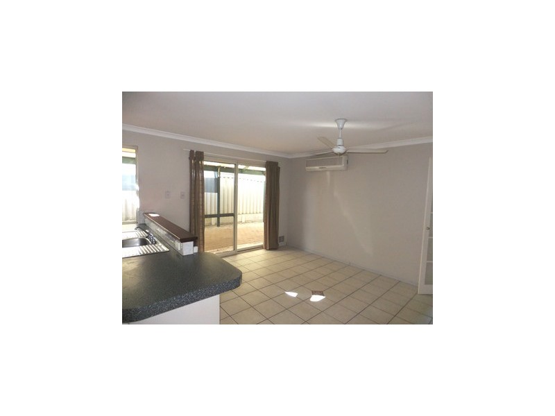 27 Dewar Mews, Clarkson WA 6030