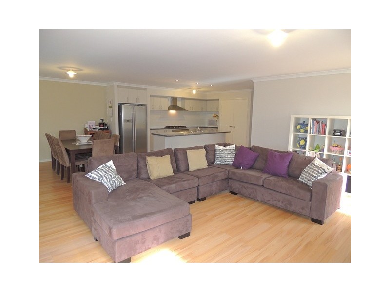 16 Popran Road, Yanchep WA 6035