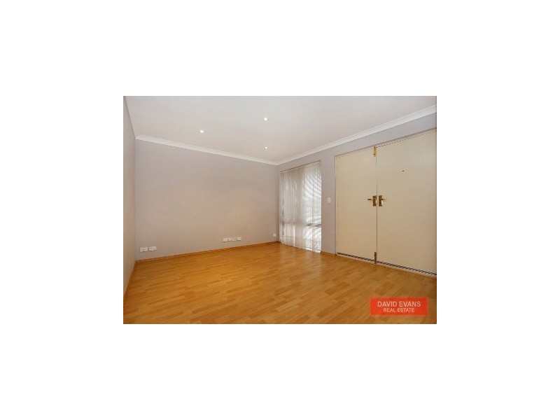 81 Santa Barbara Parade, Quinns Rocks WA 6030