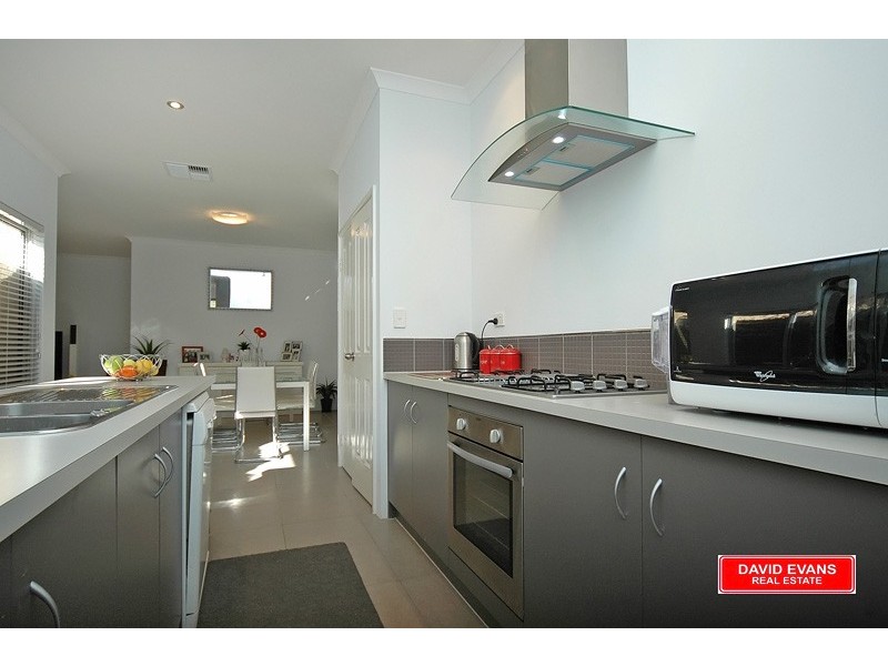 42 Salterforth Road, Butler WA 6036