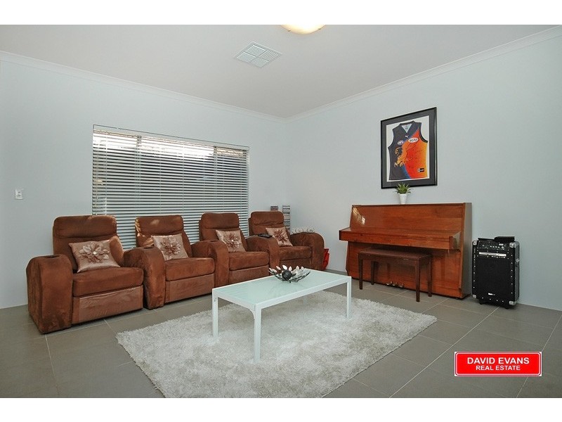 42 Salterforth Road, Butler WA 6036