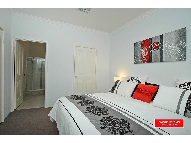 42 Salterforth Road, Butler WA 6036