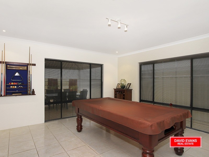 75 Waterfoot Loop, Canning Vale WA 6155