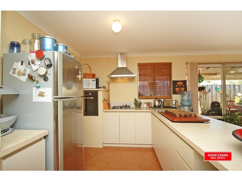 16 Durrington Glades, Clarkson WA 6030